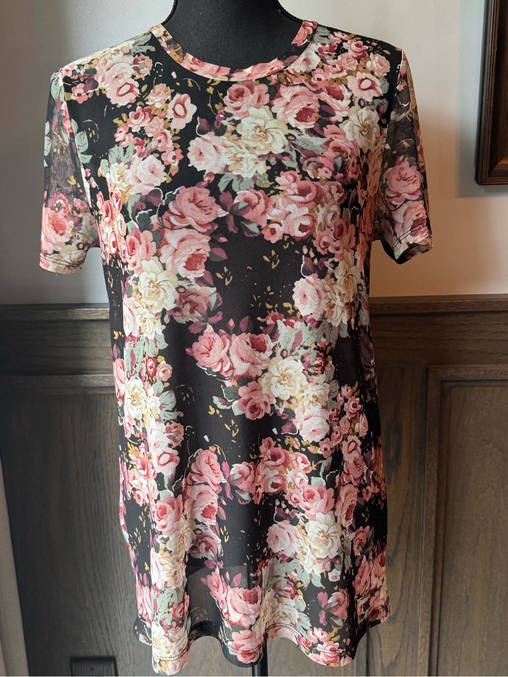 Polly Esther sheer Floral Short Sleeve Tunic Top - Black and Pink Medium